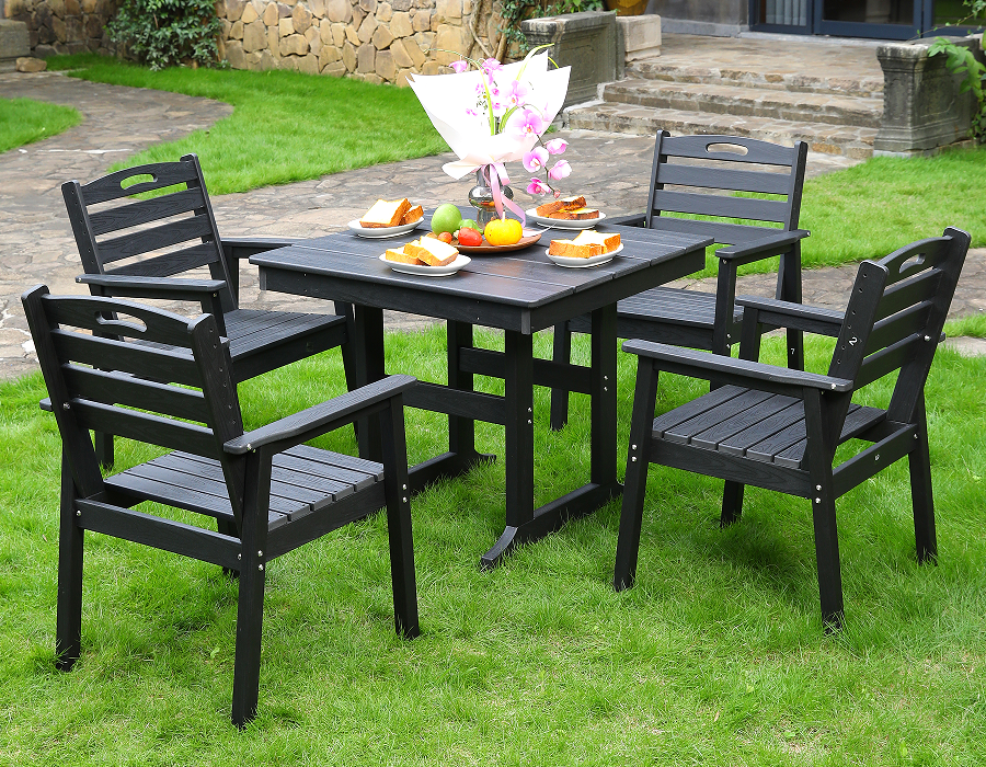 Conjunto de jantar quadrado de 4 peças em HDPE preto com encosto horizontal